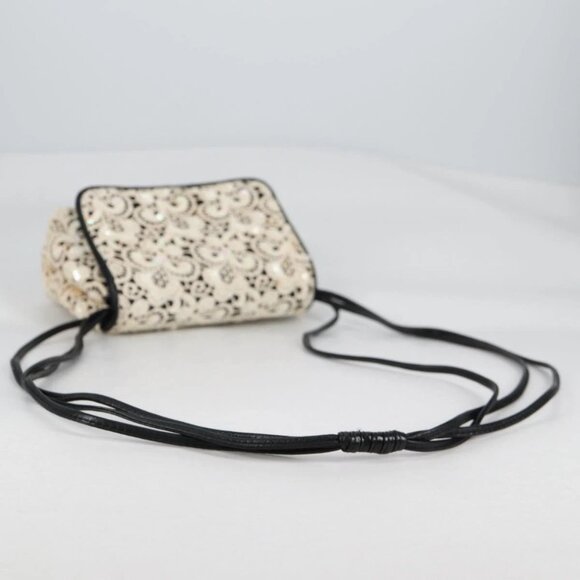 CHANEL Sequin Shoulder Bag Leather White Gold CC Auth 140995 - Picture 8 of 16